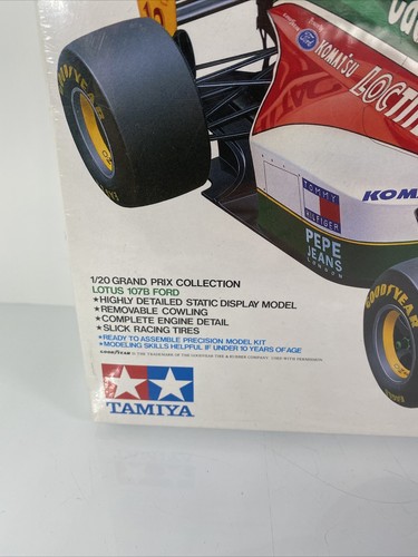 Tamiya | 1:20 | 1993 Lotus 107B Ford | Formula 1 Car | Factory Packed & Sealed - Picture 2 of 9