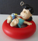 2024 Hallmark The Peanuts Gang Laid-Back Lucy Limited Edition Ornament — photo 6