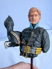 Hand Painted Britain Hussar Officer Miniature Soldier Wellington Napoleon War