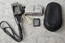 Oylmpus Camedia C-60 Zoom Digital Camera/Charger/Battery NOT TESTED READ