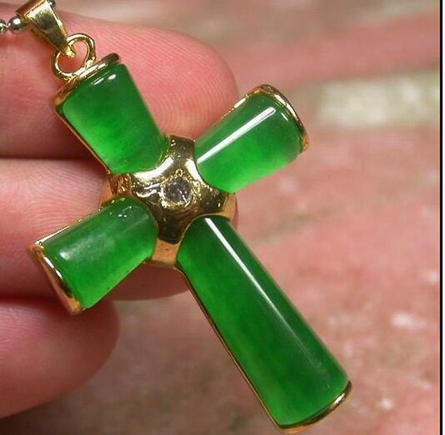 Fashion 25x35mm Natural Green Jade Cross 14K GP Pendant Necklace AAA