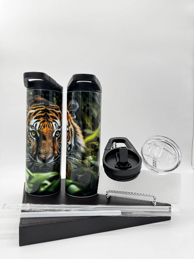 Tumbler 20 oz. Two Threaded Splash Proof Lids. 1 Popup Straw & 1 Keyhole Style