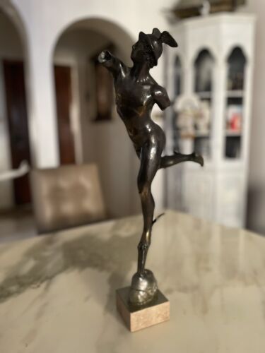 Antico Bronzo Statua Hermes Mercurio volante altezza 52 cm ,base in marmo 20cm. - Foto 1 di 9