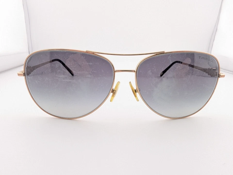 Gafas de sol Tiffany & Co, TF 3052-B 6105/3C 3N doradas, ..-..-140, metal, Italia Foto 2 de 4