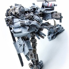 Hasbro Transformers Blackout Studio Deluxe SS08 Action Figure New in Stock