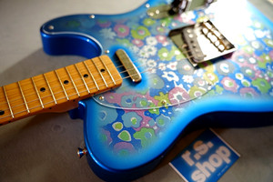 Fender Made in Japan Limited Telecaster Fleur Bleue 2025 Guitare modèle limitée