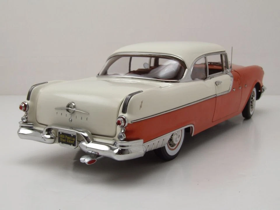 Pontiac Star Capo Hardtop 1955 Rosso Bianco Modellino Auto 1:18 Sun Star - Immagine 2 di 4