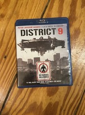 District 9 Blu-ray, 2009 Sci-Fi Action Thriller Special Features 2 Disc Set
