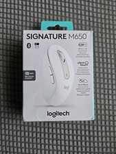Logitech Signature M650 Silent Wireless Mouse For Small to Medium Sized Hands