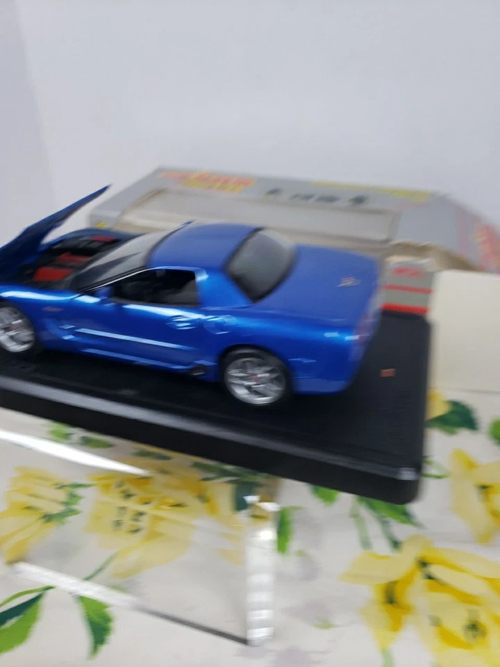 Majorette - Chevrolet Corvette Coupe - Club - 1:24 Scale #4202 - Image 4 of 4