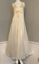 Vintage Olga Silky Nylon Semi Sheer Long Nightgown Size 34 New No Tags 9741
