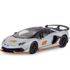 1:18 Lamborghini Aventador SVJ 63 Diecast Car, Sound & Light