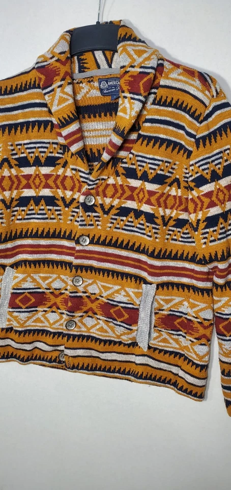 Cárdigan Suéter AMERICAN RAG Para Hombre Azteca Cálido Cuello Abotonado Con Bolsillos Talla Lg Foto 3 de 4