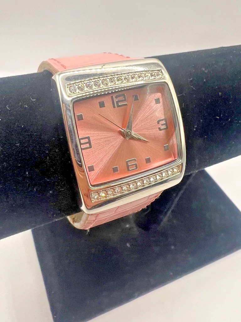 Mary Kay Watch Pink Rhinestones‎ Square Silver Promotional 2000s Y2K Working Mary Kay Watch - Etsy Canada main image 3