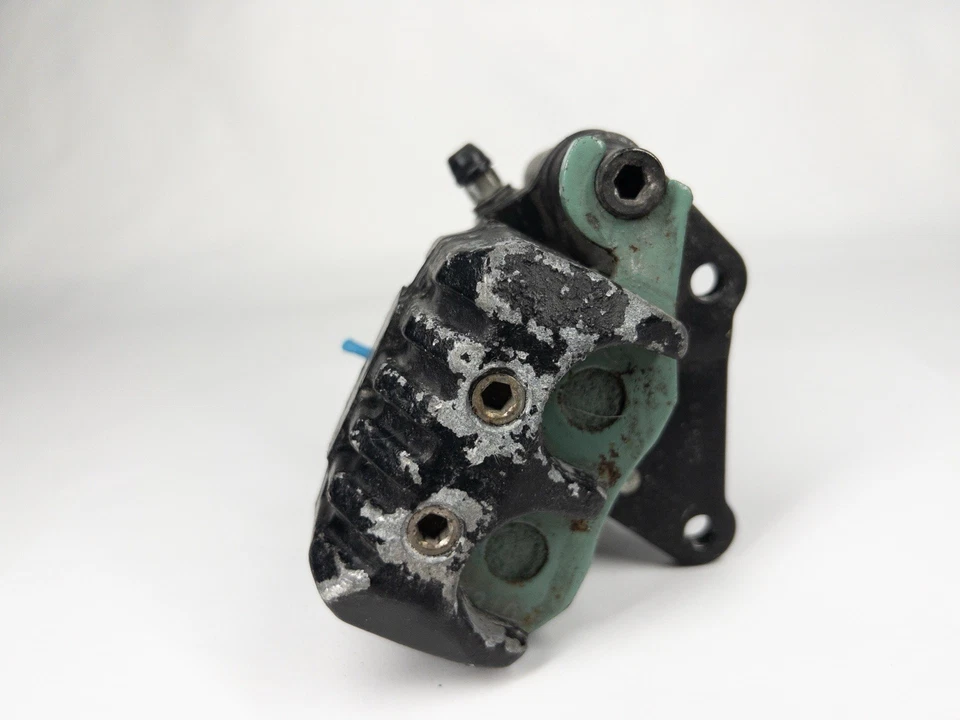 Pinça de freio dianteira Vespa OEM Piaggio GT/GTS/GTV - Imagem 4 de 4