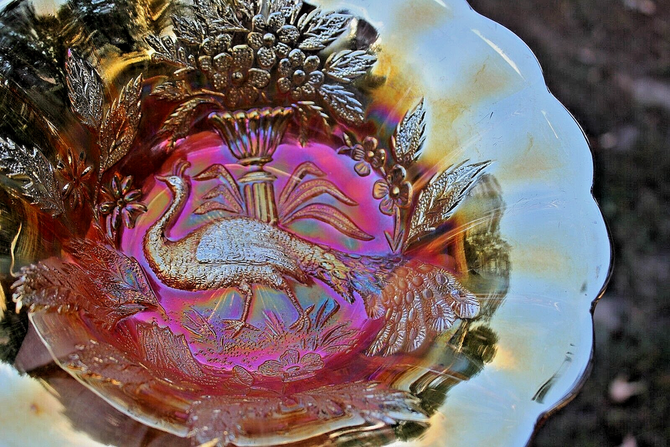 ANTIQUE MILLERSBURG PEACOCK CARNIVAL GLASS LARGE BERRY BOWL, MARIGOLD