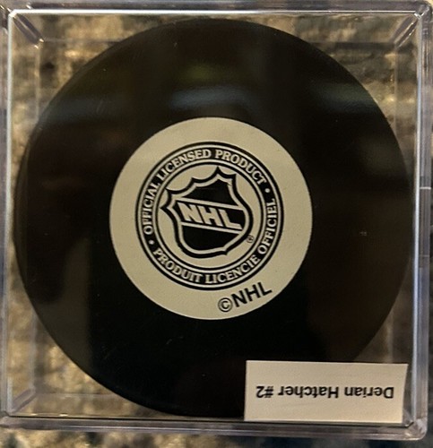 Derian Hatcher Hand Signed Autograph Auto Philadelphia Flyers Puck With Cube - Picture 2 of 2