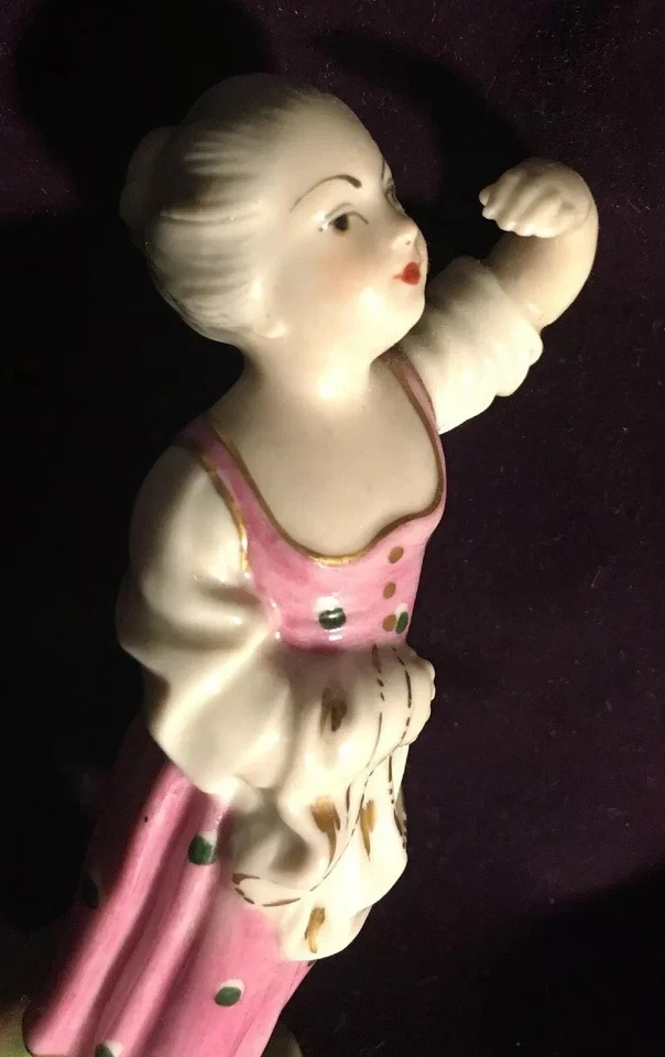 Hochst Porcelain Vtg. Girl Figurine Harvest Time Germany Mainz Wheel Since 1746 - Image 3 of 4