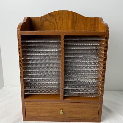 置物 Waiting in Vain Mayne Fairfield 3ft Self-Watering Window Box with Steel Wall Mount