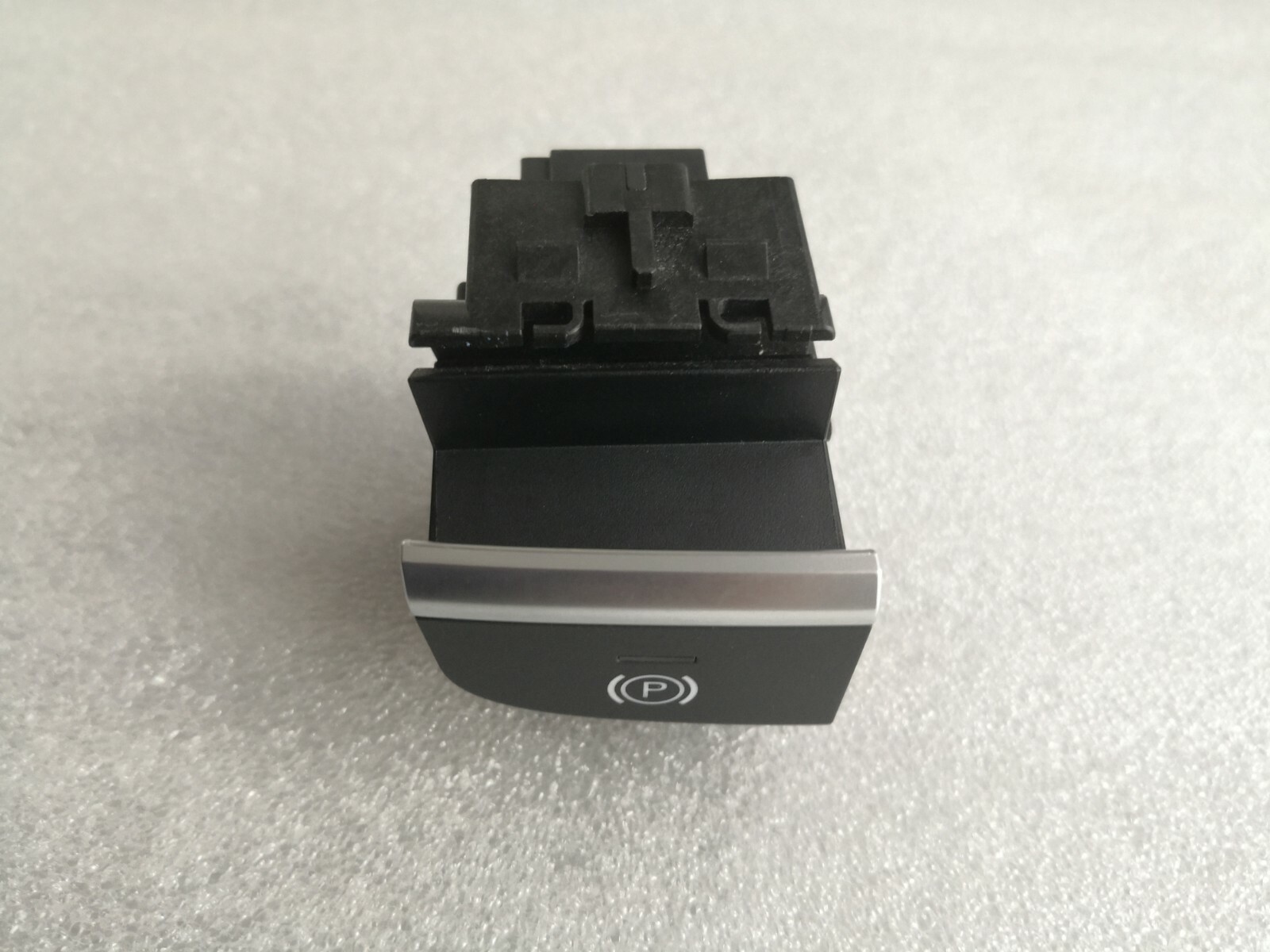 OEM AUDI A3/S3/RS3 8V ELECTROMECHANICAL PARKING BRAKE SWITCH LHD NEW! 8V1927225A eBay
