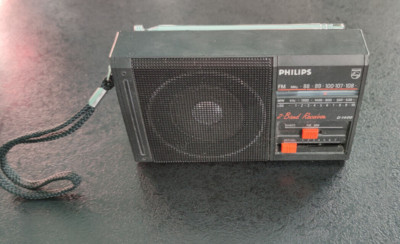 #286L Vintage Philips Radio 2-Band Empfänger D1400 tragbares Radio MW-FM Retro