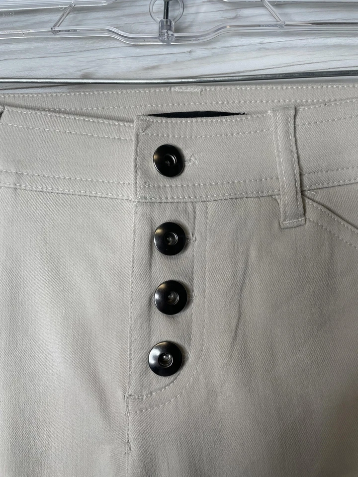 Pantalones INC International Concepts para mujer 2 tiro alto ajustados elásticos abotonados Foto 2 de 4