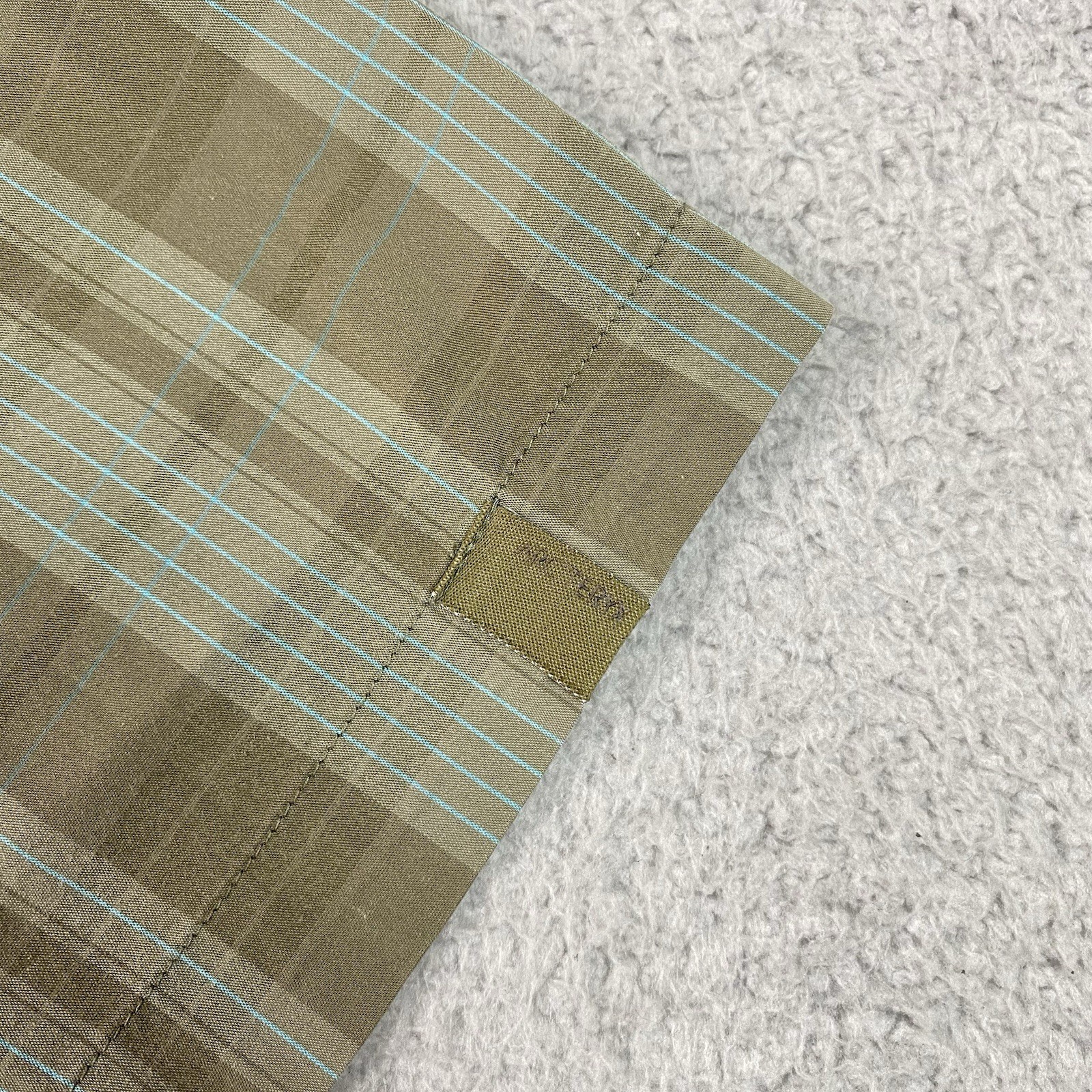 Arcteryx Shirt Men's Size S Green Plaid Short Sleeve Button Up Outdoor Hiking thumbnail 6