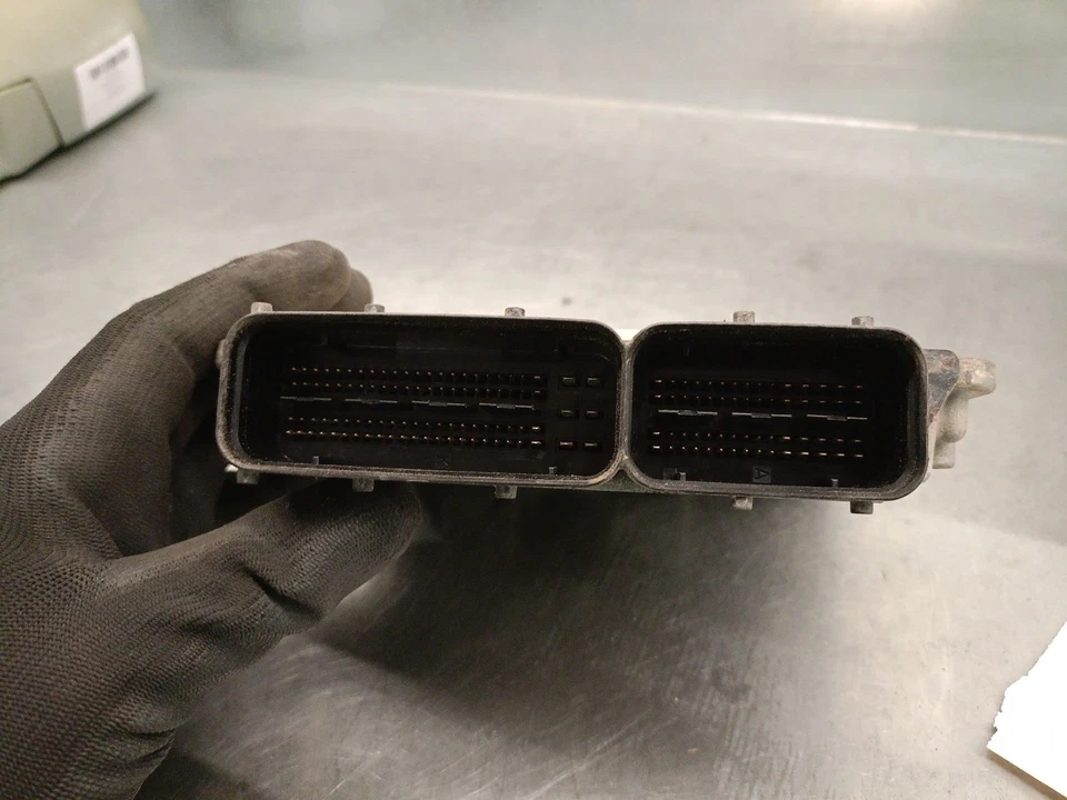 55201790 CENTRALINA MOTORE / 0281012869 BOSCH / 5208058 PER OPEL VECTRA C Z02 - Immagine 3 di 4