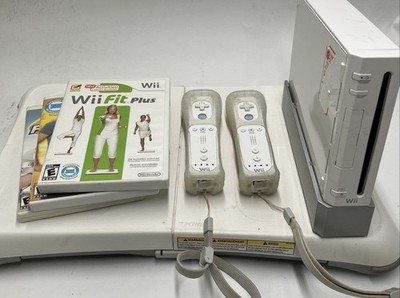 wii fit plus、wii本体 Nintendo Wii Fit Plus Console Complete Set With Fitness Board
