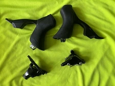 SRAM Rival AXS D1 Shifters with calipers (Front and rear)