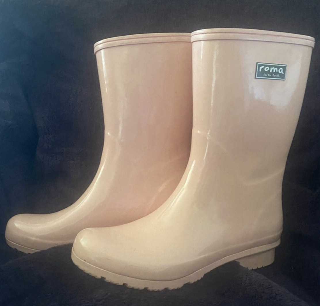 Roma Women's Emma Mid Rain Boots Blush Pink Size 10 Pre Owned
