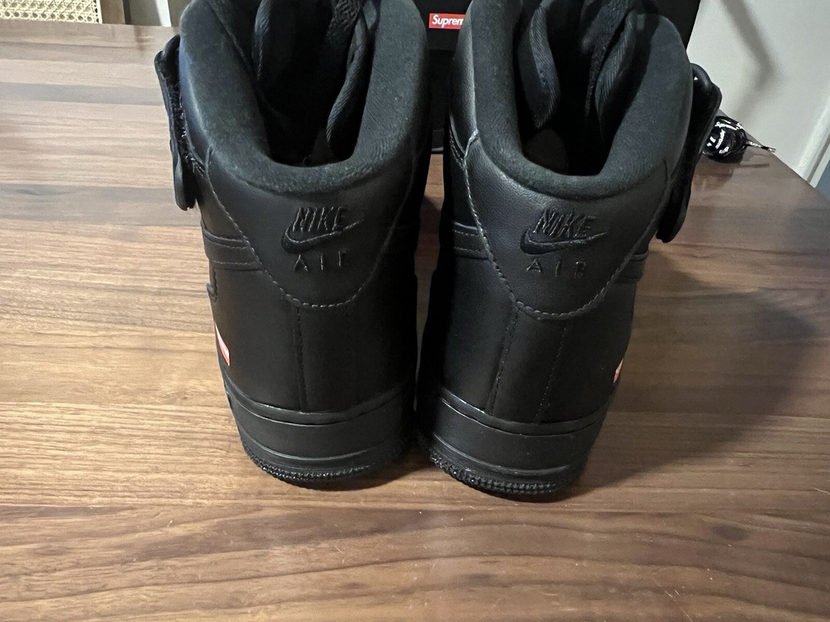 SUPREME X NIKE AIR FORCE 1 AF1 MID 'BOX LOGO - TRIPLE BLACK SUPREME X NIKE AIR FORCE 1 AF1 MID 'BOX LOGO - TRIPLE BLACK