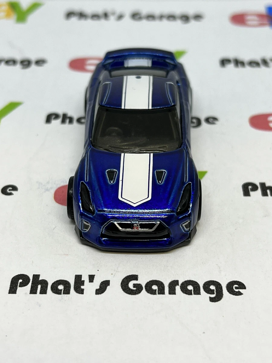 Hot Wheels Super Treasure Hunt 17 Blue Nissan Skyline GTR R35 50th