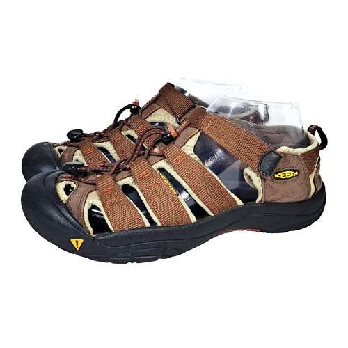 Keen Moxie Sandals Size US6 / EU38 Keen | Shoes | Keen Moxie Sandals Size Us6 Eu38 | Poshmark main image 3