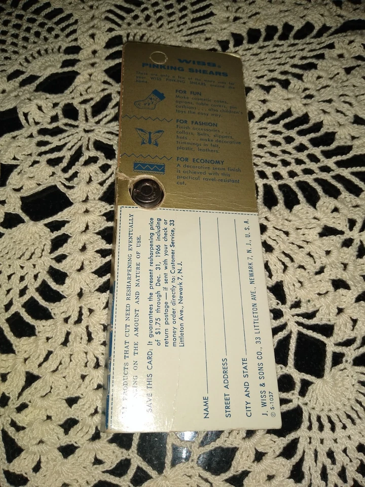 vintage Wiss pinking shears in box apears to be new - Image 3 of 3