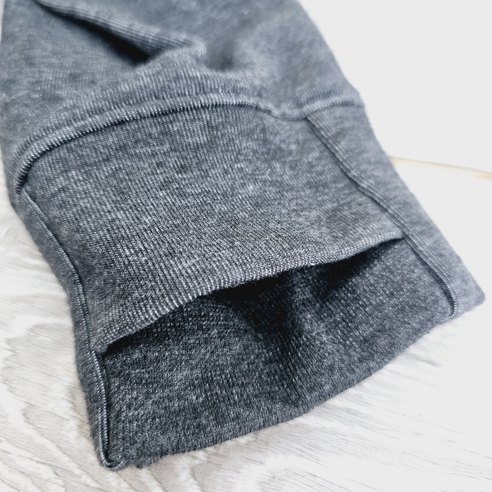 Nike Mens Yoga Long Sleeve Funnel Neck Top CU6255-010 Size Small Dark Grey thumbnail 8