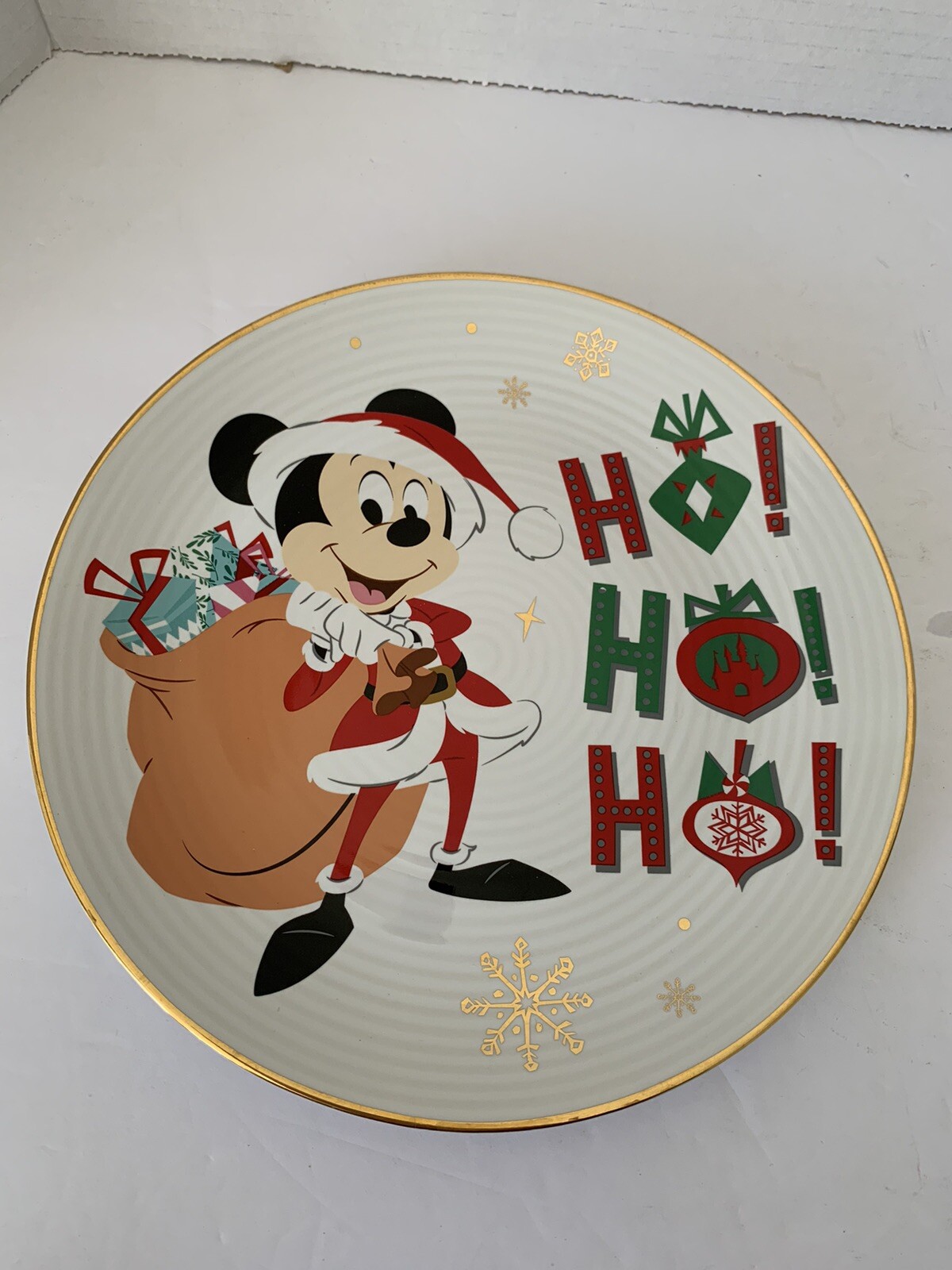 Disney Parks Mickey & Minnie Decorative Christmas 8” Plates Gold Rim - Set of 2