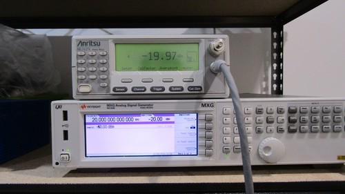 Keysight N5183B 1EA/540/U01/UNY MXG Analog Signal Generator, 9KHz - 40 GHz - Picture 8 of 14