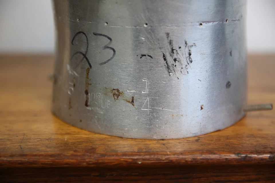 Vintage Hat Stretcher Hand Crank Millinery head Aluminum industrial mold 7 1/4 - Image 4 of 4