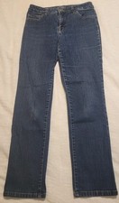 Ladies Bandolino Mandie Jeans Size 6 Straight Leg Mid Rise Medium Wash Stretch