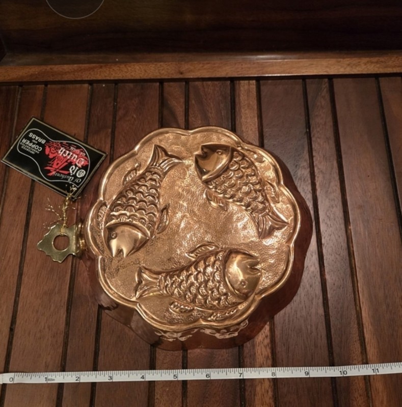Vintage Decorative Copper Fish Pan NWT 8"