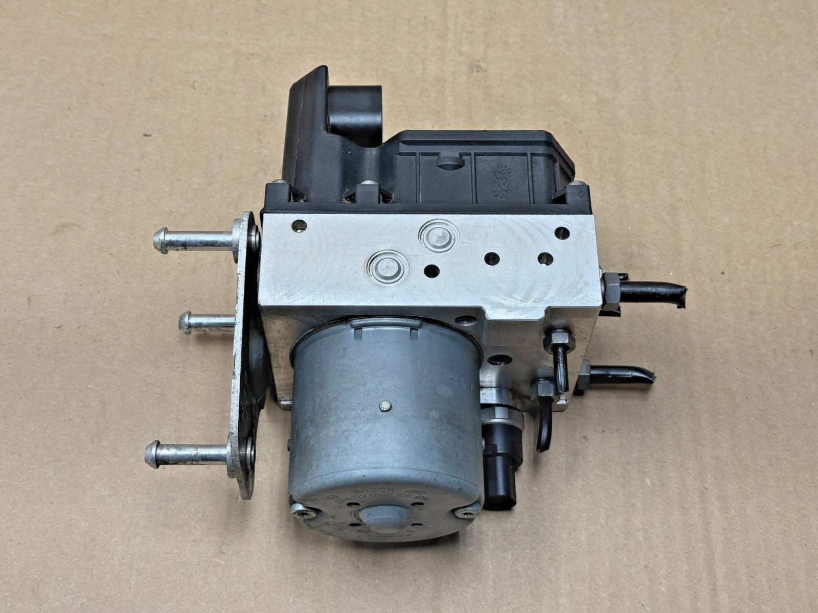 06-12 Bentley Continental Flying Spur Anti Brake Lock ABS Control Unit PO43 OEM
