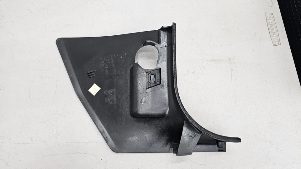 99-05 MK4 Driver Left Kick Panel VW Volkswagen Golf R32 GTI Jetta Foto 2 de 3