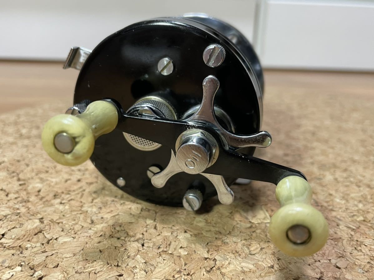 ABU Ambassadeur 5000C BIGＡ Vintage ABU Garcia Ambassadeur 5000c Baitcast Reel | eBay