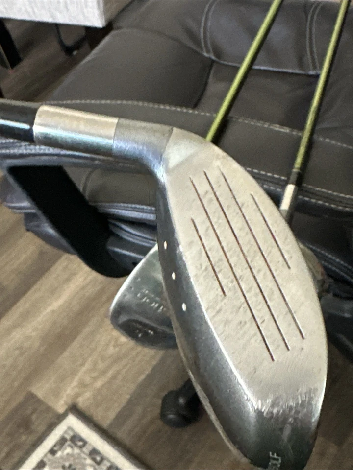 Adams Golf Ovation Tight Lies Offset 3/5/9 Fairway Woods Graphite RH - Image 3 of 4