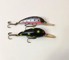 (2) Bomber Model A 7A Screw Tail Crankbaits Screwtail Fishing Lures Lot of 2
