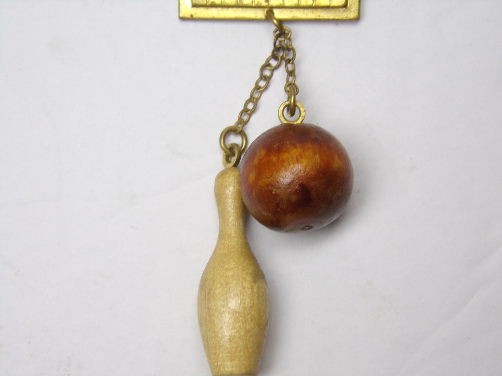 VTG. 1950's  Novelty Pin  w/Bowling Scorecard & Dangling Bowling Ball & Pin