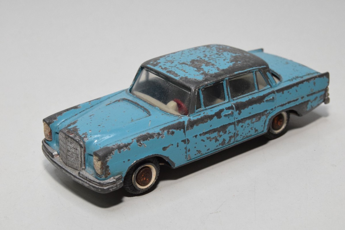 当時物 tekno テクノ　メルセデスベンツ 220SE デンマーク製　ミニカー 当時物 tekno テクノ メルセデスベンツ 220SE デンマーク製