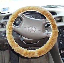 TAN GENUINE SHEEPSKIN STEERING WHEEL COVER    1/2 inch fur Cool in summer