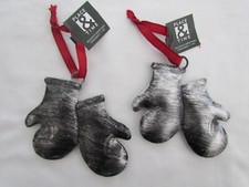 Mitten Ornament Metal Christmas primitive style Place  Time 2pc NEW mittens